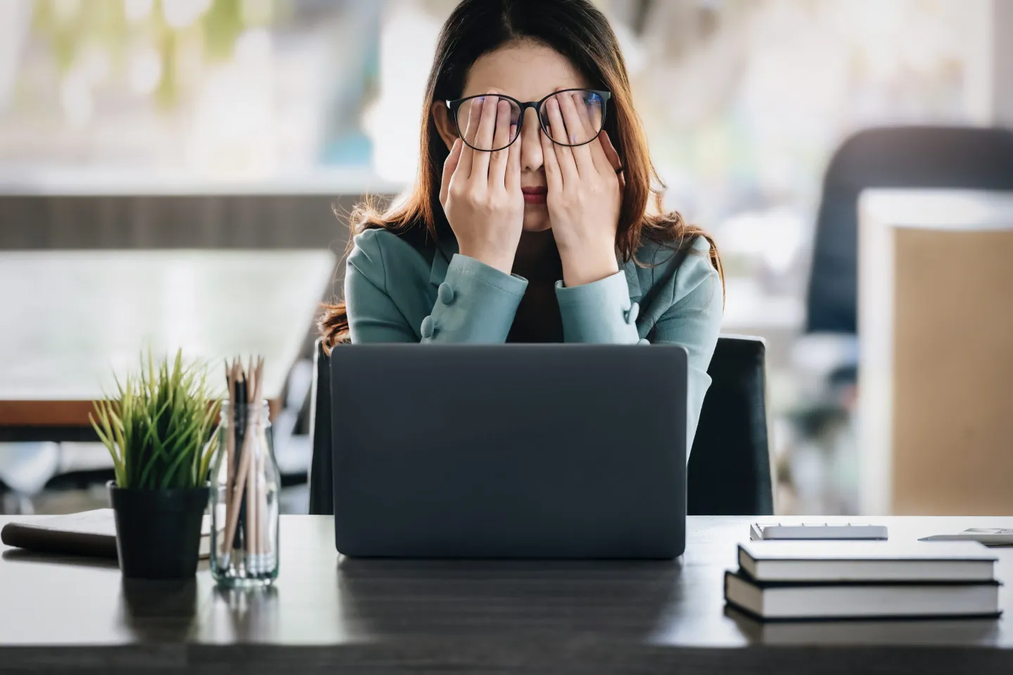 Stress là một trong những nguyên nhân gây viêm miệng áp tơ