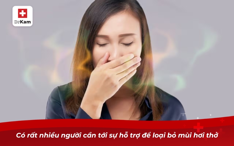 Có nên dùng xịt thơm miệng khi bị hôi miệng? 4 Có rất nhiều người cần tới sự hỗ trợ để loại bỏ mùi hơi thở